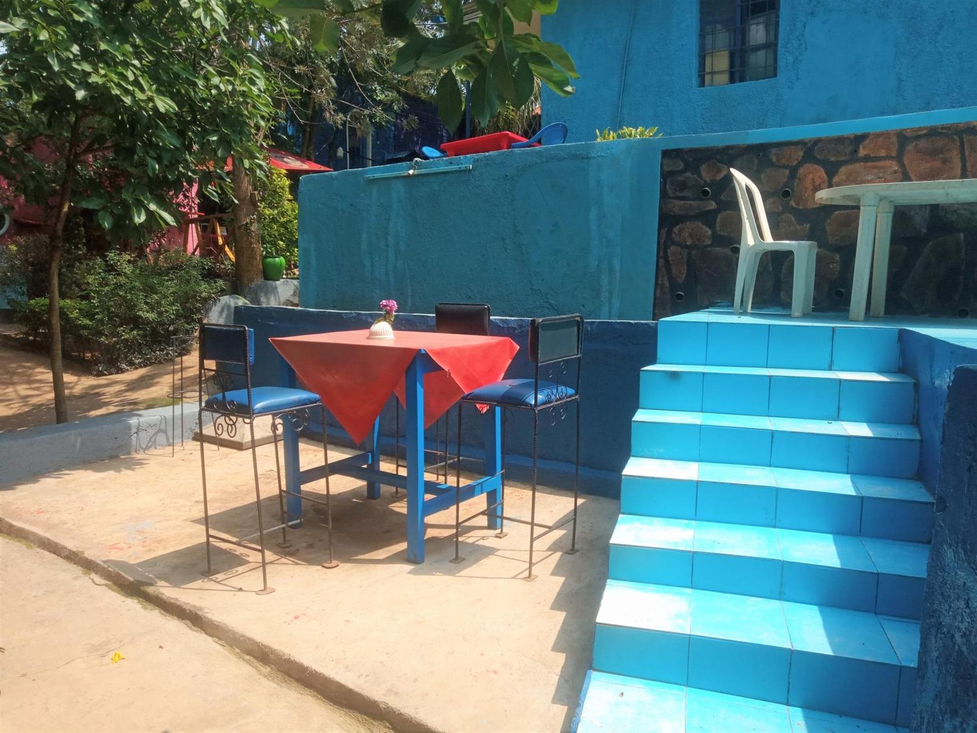 Colours Club And Spa Kigali Ngoại thất bức ảnh