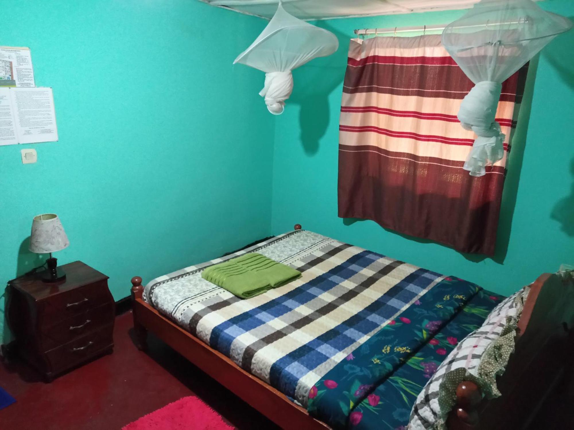 Colours Club And Spa Kigali Ngoại thất bức ảnh